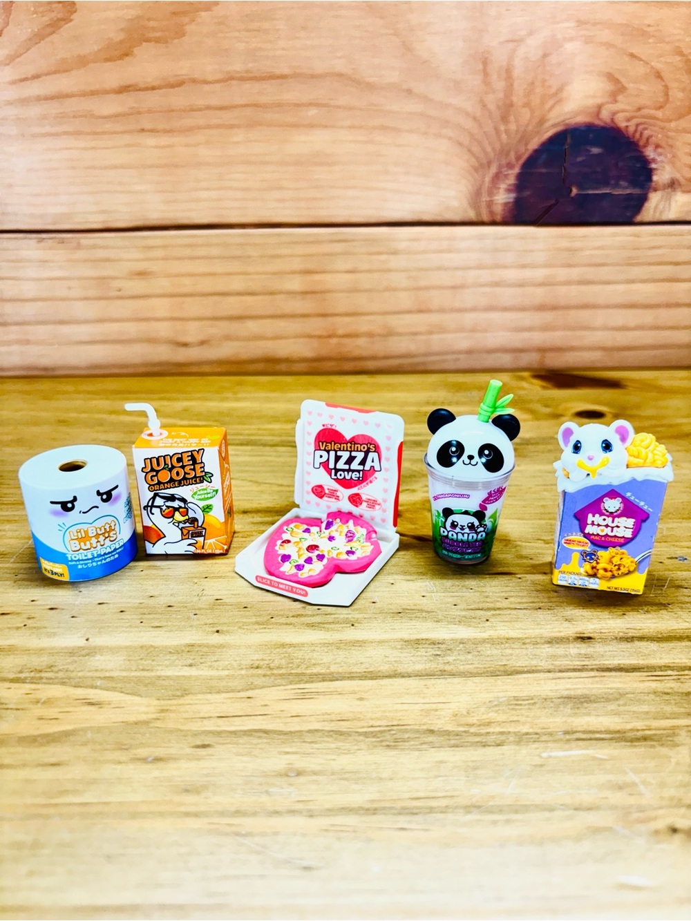 ZURU Mini Brands Kawaii Mixed Lot Of 22 Iconic Rare Meow Milk! - Picture 3 of 6